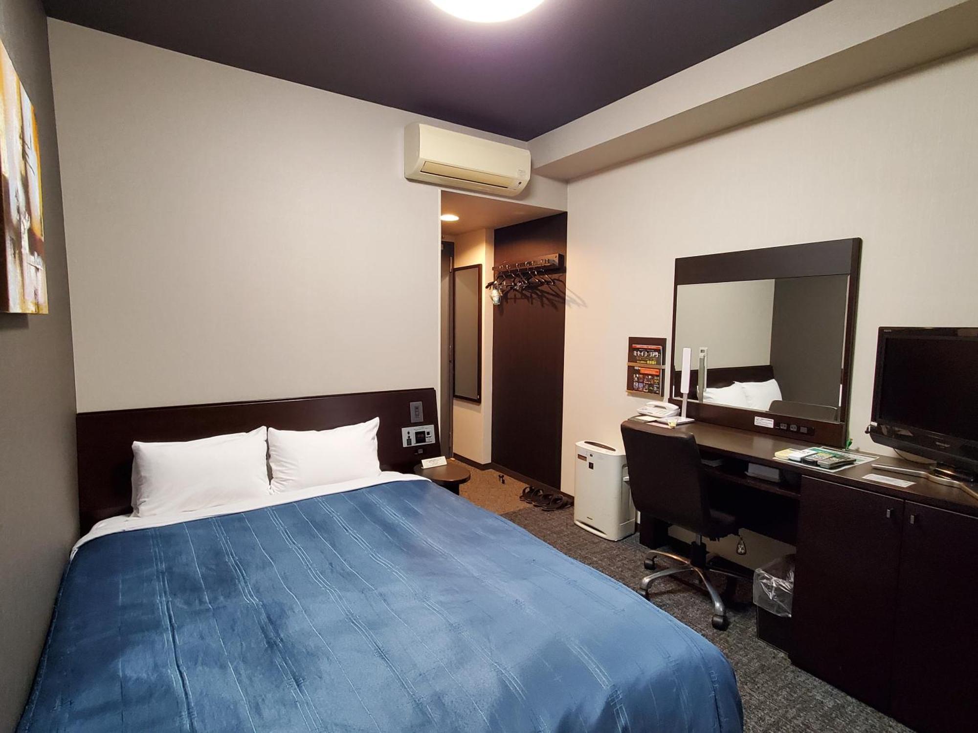 Hotel Route-Inn Dai-Ni Kameyama Inter Kültér fotó